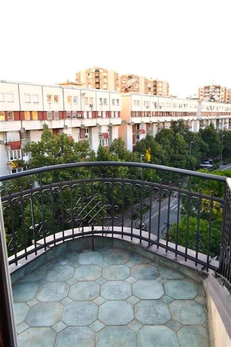 City Centre Loft Skopje Esterno foto